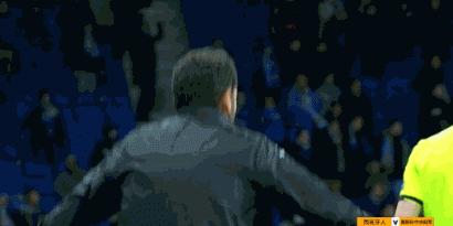 武磊主帅发飙视频,武磊失单刀后怎么回击