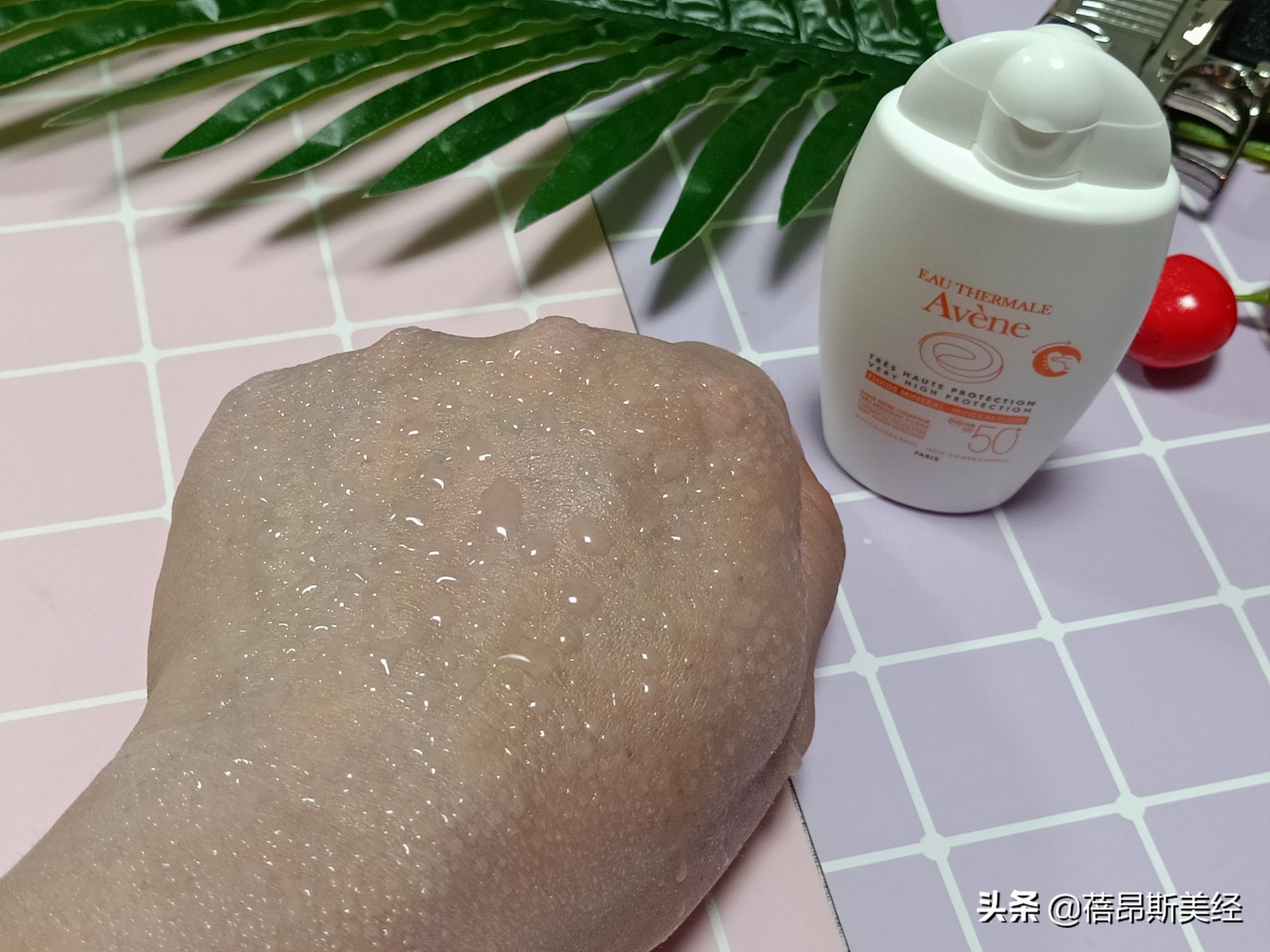 夏天不闷痘防晒霜推荐,十大公认好用的防晒测评