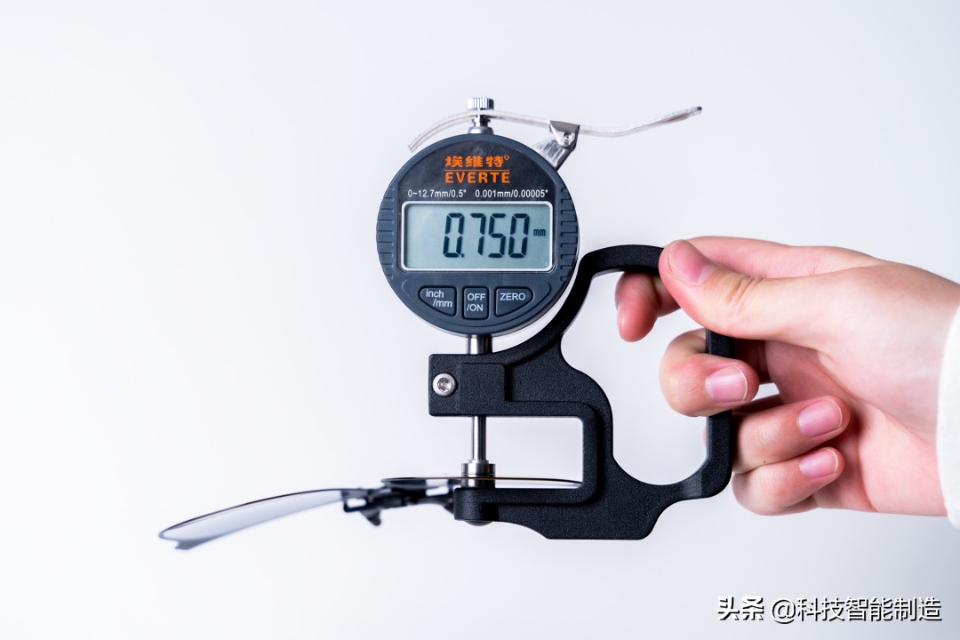 镜片渐变色防蓝光眼镜,防雾眼镜蔡司镜片