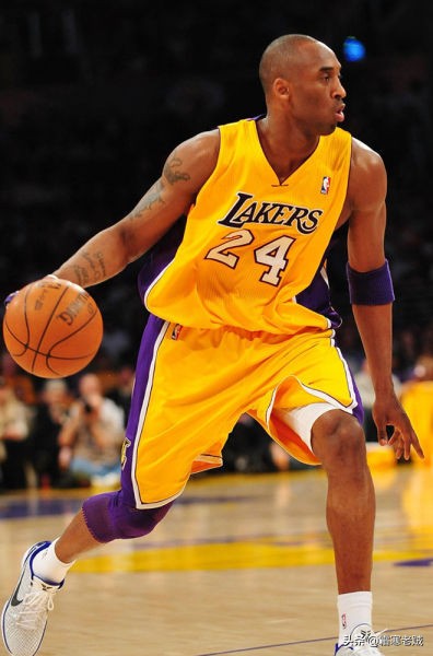 如何练就一步过人,边路实用过人教学