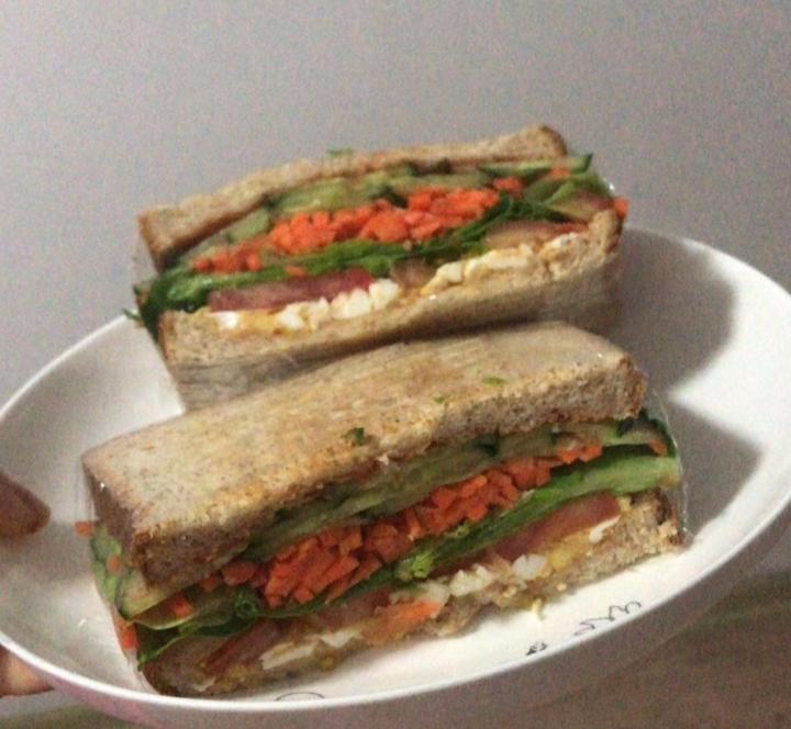 烂脸修复最适合用什么护肤水,烂脸修复日常