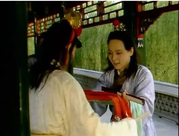 如果孩子有这5种行为请不要着急,孩子出现同性问题如何正确引导