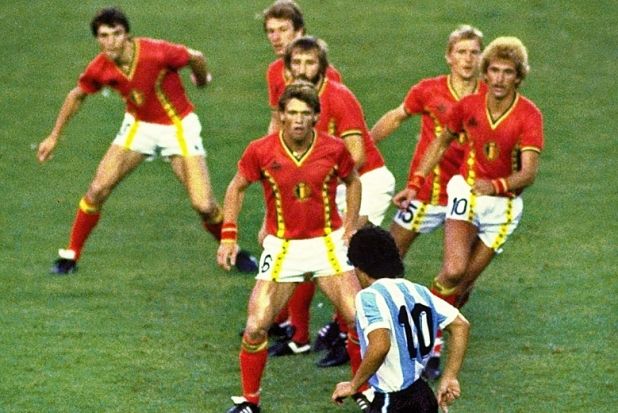 球王马拉多纳1986年世界杯,马拉多纳世界杯对英格兰经典之作