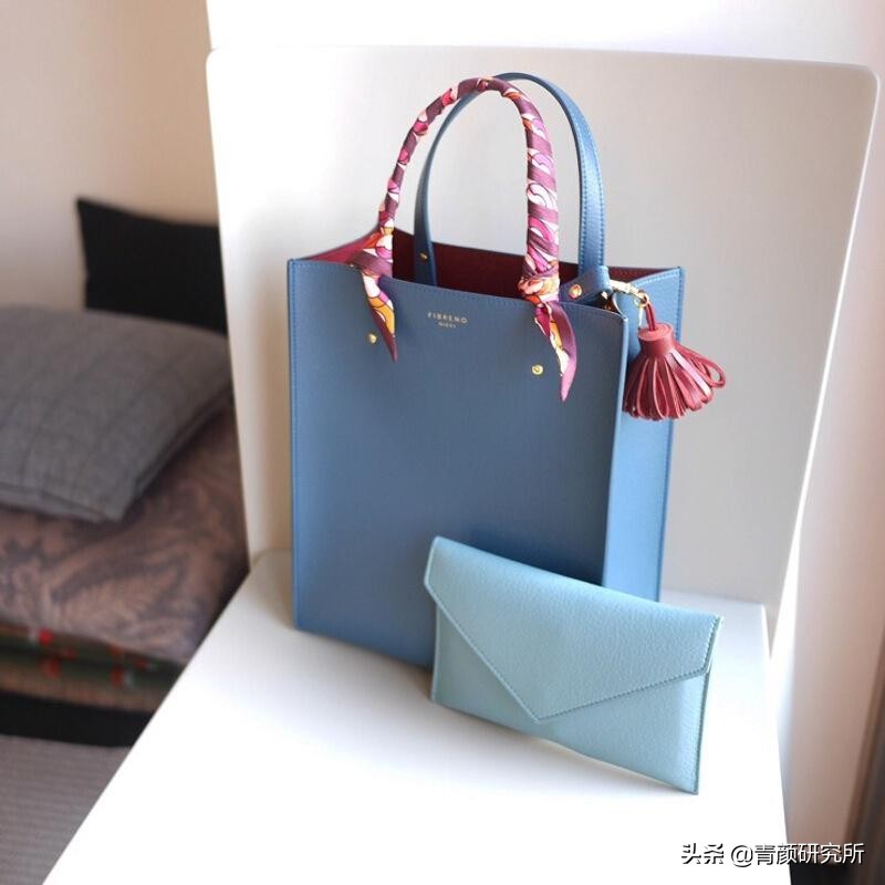 春夏十款必买轻奢包包,轻奢小众品牌包包推荐