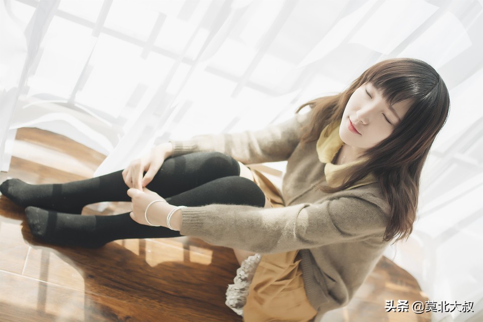 一个男人放下一段感情的表现,放下一个不爱你的男人的心理暗示