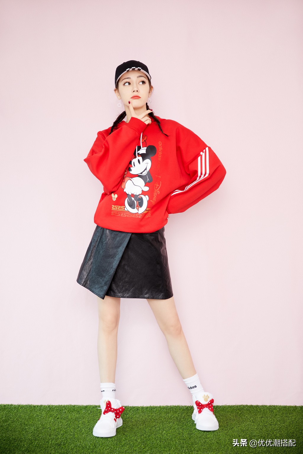 江疏影热巴穿荷叶边衬衫好甜美,杨幂热巴江疏影最新街拍盘点