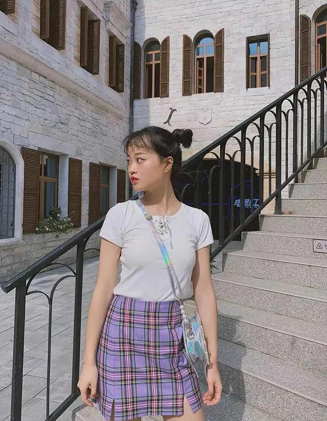 BM风穿搭夏天气质,bm风穿搭黑色上衣怎么搭裤子