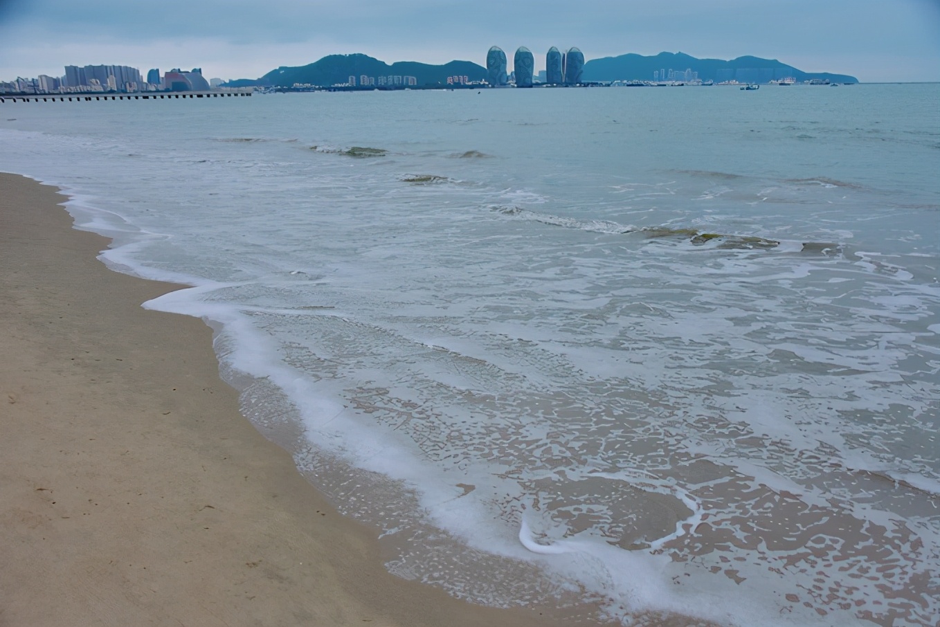 来三亚必吃的海南菜,三亚旅游在哪里吃海南菜