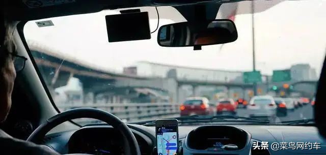 新手跑滴滴为啥赚不到钱,新手跑滴滴开特惠单好还是不开好