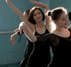 佟丽娅的连衣裙怎么穿才好看,佟丽娅穿过的高定礼服