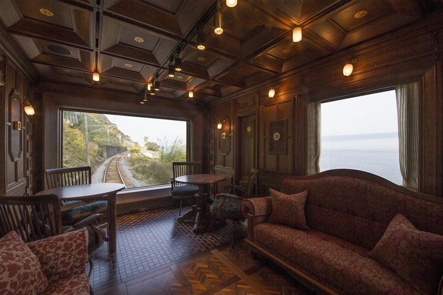 这列火车被称铁轨上的法拉利,有钱不一定能坐上,车内配套太豪了