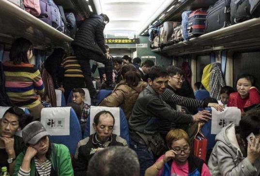 火车上的空调一般多少度,火车上空调为什么不一直开