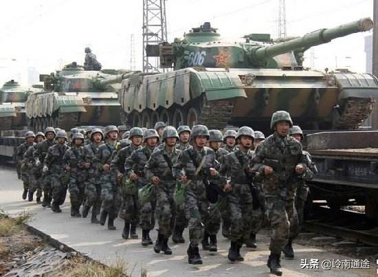 为什么当兵3期比4期难,当兵为什么会两年直接跳到第八年