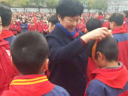 驻马店实验中学足球校长杯,驻马店小学足球比赛2019