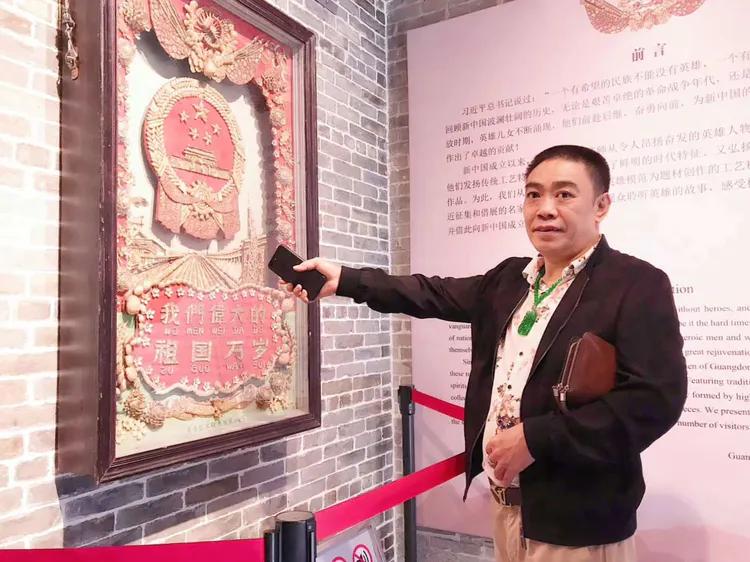 真翡翠和假翡翠最简单鉴别方法,教你几招怎么鉴别翡翠的小妙招