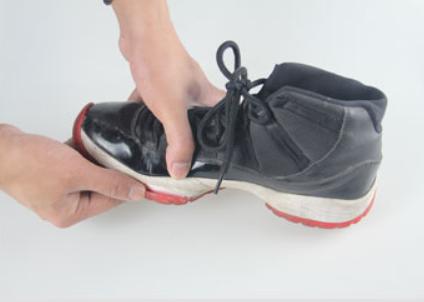 新鞋买回来怎么防开胶,怎么样让新买的鞋开胶