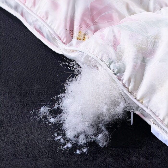 被子不洗不晒怎么杀菌除味,被子很臭又不能洗怎么办