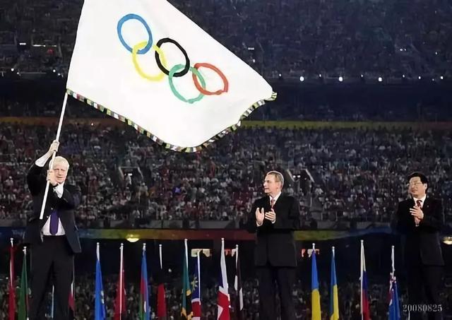 英国“网红”首相玩体育、玩政治，现在他被病毒玩了