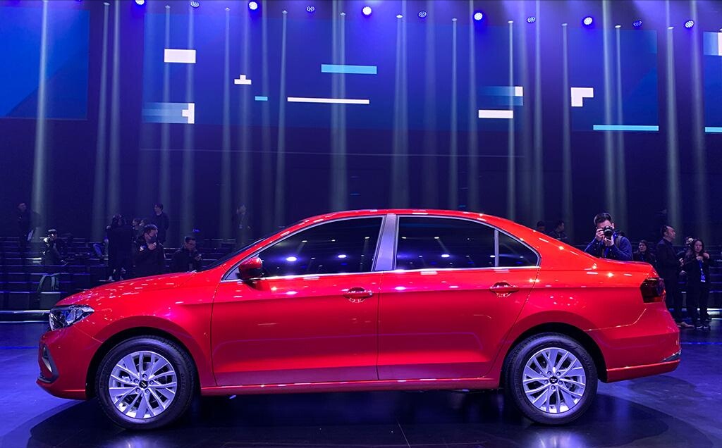 大众捷达升级大屏,大众捷达换车标多少钱