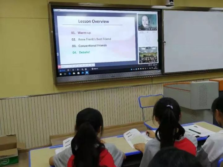 英语口语语音互动直播,英语口语直播外教一对一免费教学