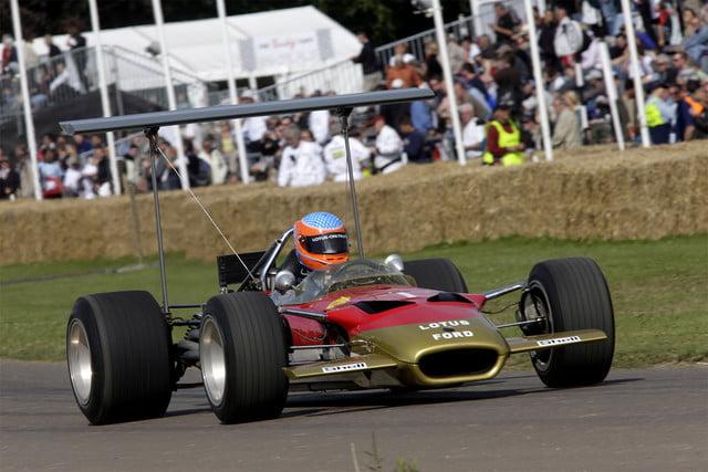 璧涜溅鍚庤闀滃彂鏄庡浘,鐪熷疄璧涜溅鍚庤闀滄槸鎬庝箞鍋氱殑