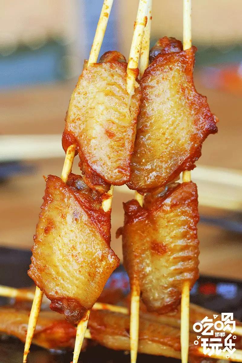 邯郸这家店竟然有着千里之外的东北味儿，4.9折开吃老铁们盘它