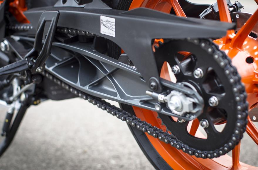 ktmrc390测试,ktmrc390老款油耗实测