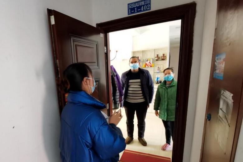 “疫”场爱的姿势期待零距离丨英雄的城市英雄的人民