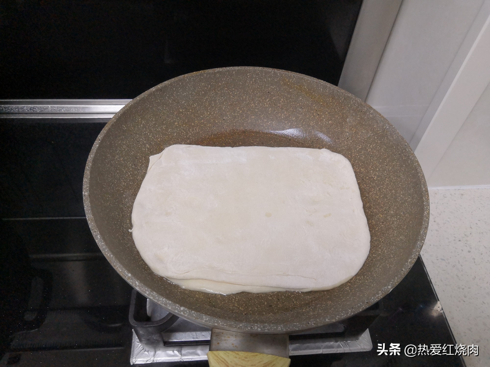 在家怎么做鱼泡饼,想吃鱼头