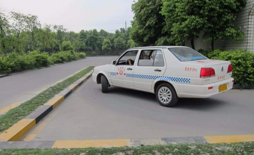 科目一模拟考试老是不及格怎么办,科目一考不好怎么处理