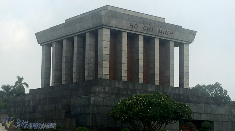 越南河内景点胡志明陵,越南帝王游胡志明