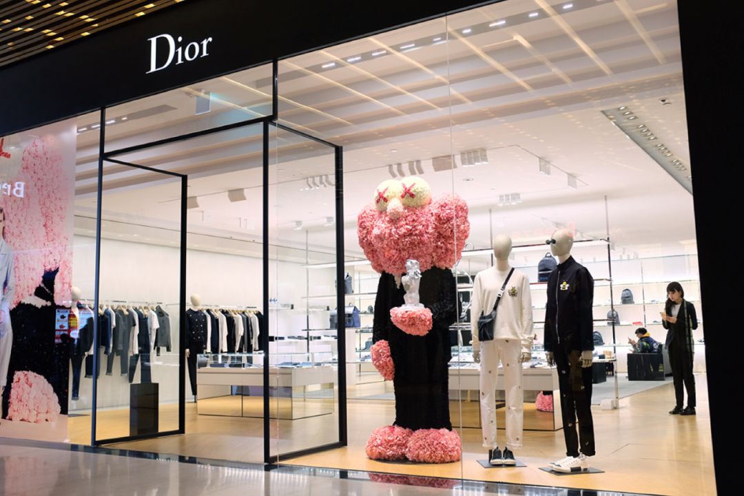 全球当代艺术家,世界当代艺术家排名前十名