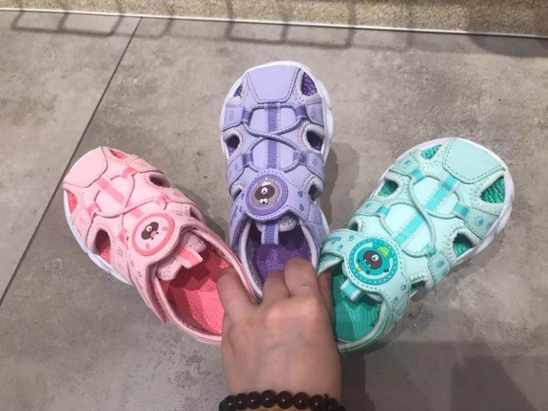 儿童凉鞋什么材质耐穿又好看,儿童凉鞋怎么推荐
