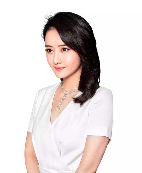 陈德容法令纹,45岁陈德容冻龄超迷人