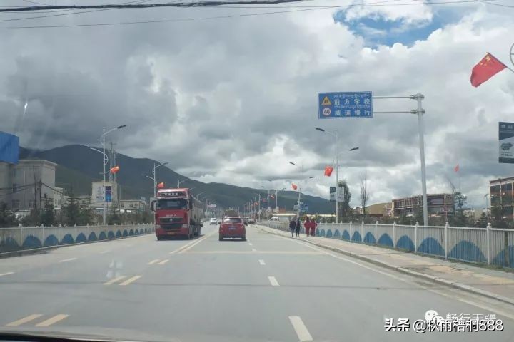 自驾青藏线进藏有多困难？有兴趣的就跟我走一趟逶迤的青藏线吧