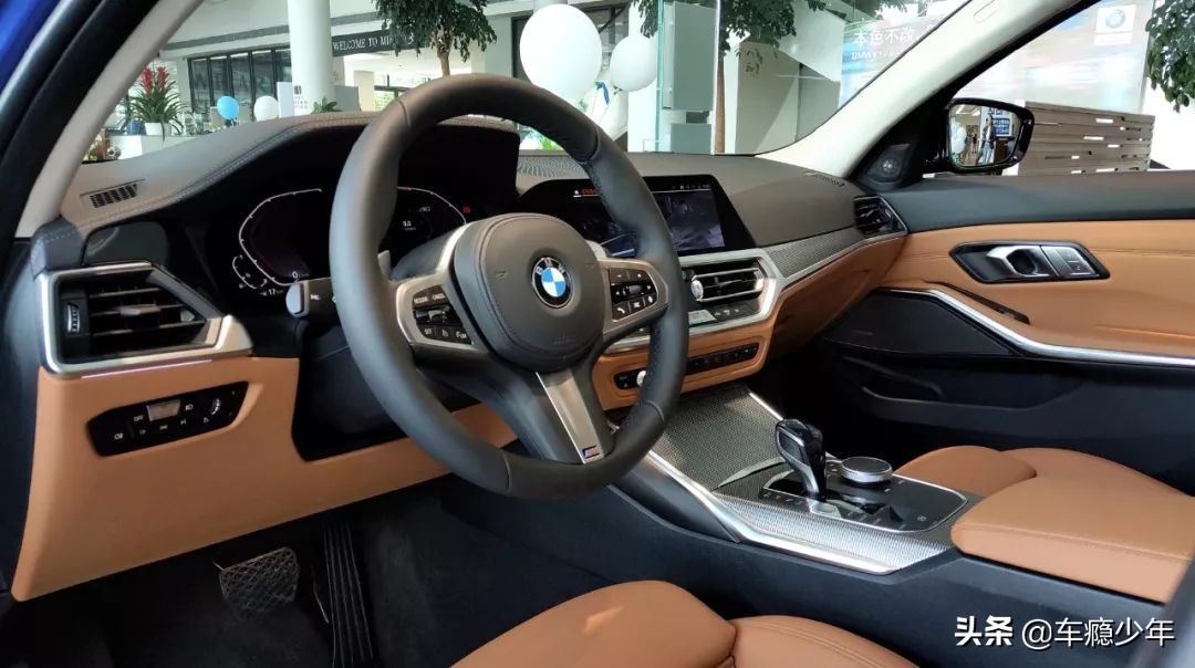 宝马3系入门版多少钱,2018款宝马3系320lim运动曜夜版