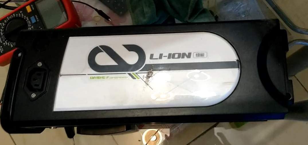 用万用表可以测试锂电池的内阻么,万用表如何测锂电池内阻简单方法