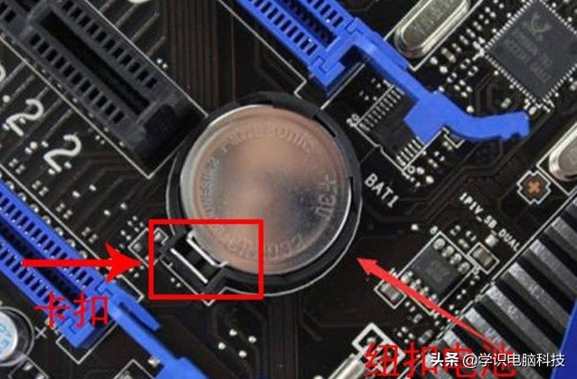 电脑不启动风扇一转一停一直重复,电脑开机转一下又停然后再转再停