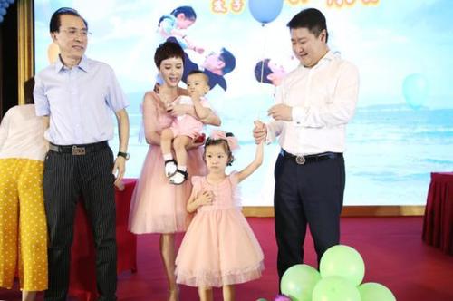 金巧巧直播带货化妆品,金巧巧卖货