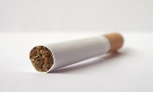不管烟瘾有多大这四种香烟不能抽,4种香烟切记不能抽