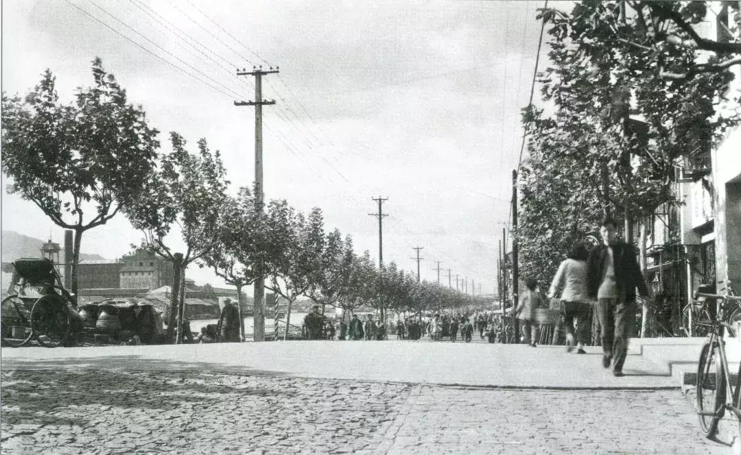 今年一百岁的她，织出全世界最细的纱