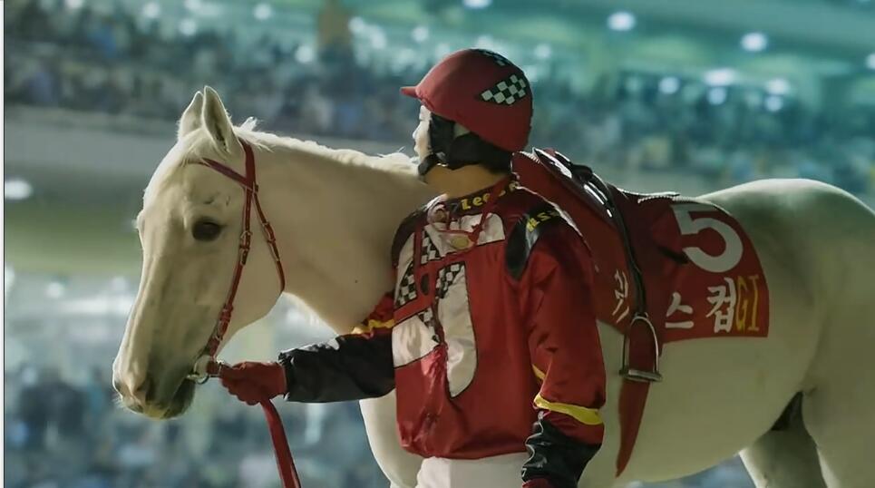 一人一马，车太贤倾情演绎跌倒的人生如何再爬起来