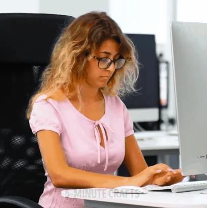 一瓶3块钱的可乐能赚多少钱,3块钱的可乐喝一口永远值两块九