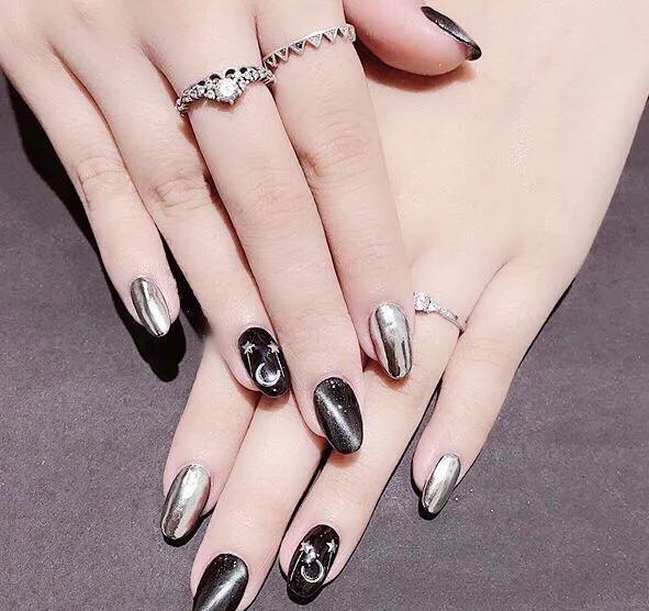 有一种颜色叫blackpink,blackpink黑色火焰美甲