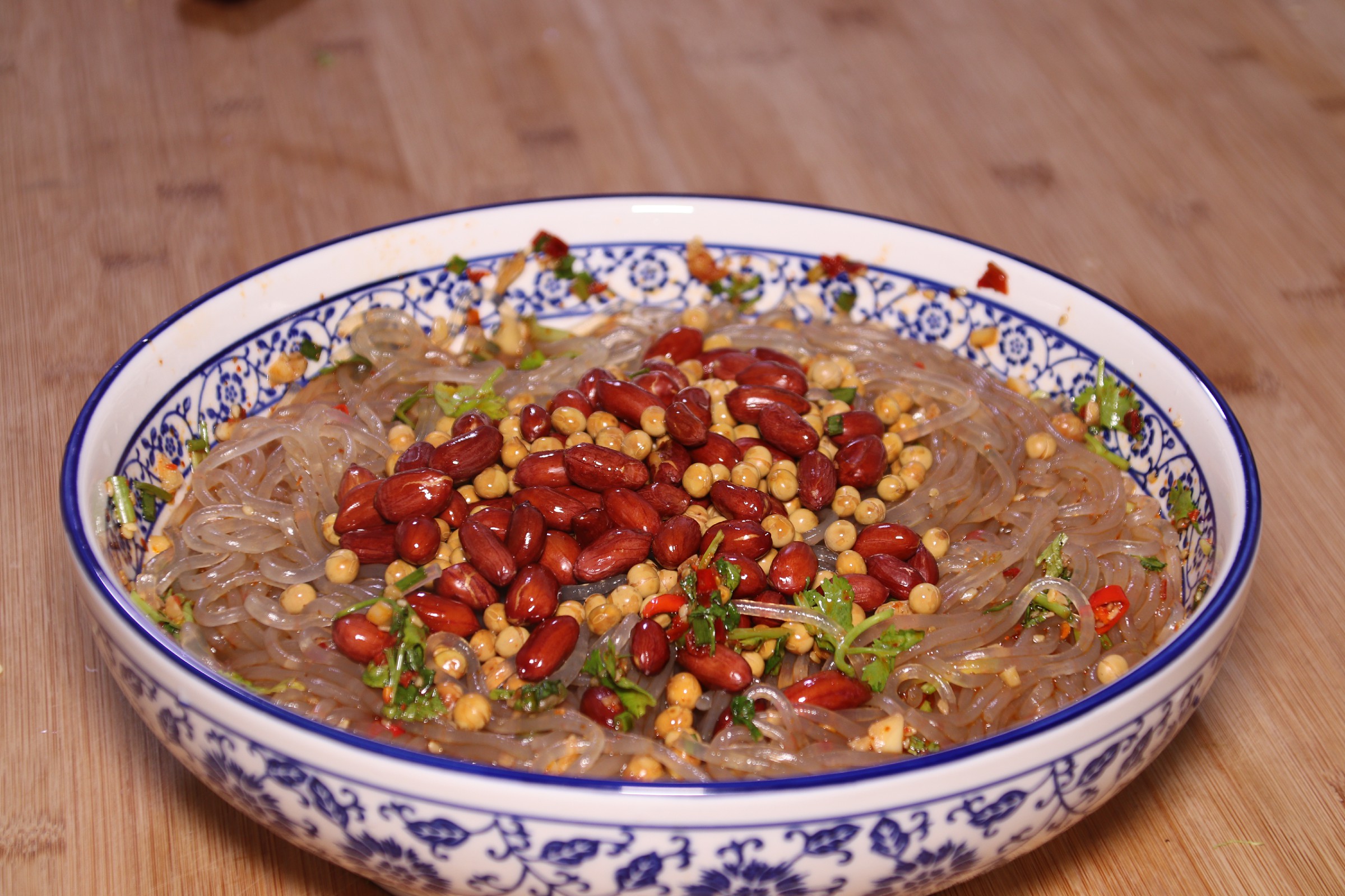 做法简单易学酸辣粉,酸辣粉怎样做的酸酸辣辣的