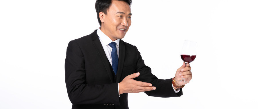 祝酒词干货：学会这4招，宴会敬酒讲话不再怕