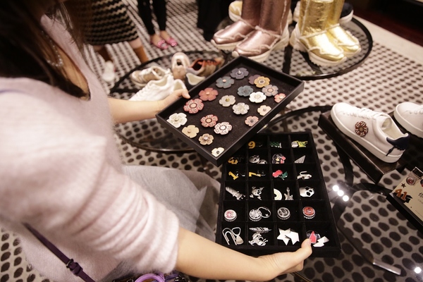 从门店运营细节看Coach成功转型“现代奢华”的奥妙