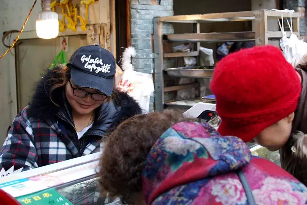 年味|带上小拖车跟我走!这里买年货实惠好吃