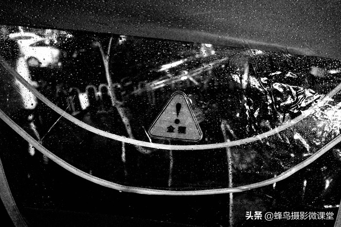 相机测评：理光GR3扫街拍照神器6199元买的不只是情怀