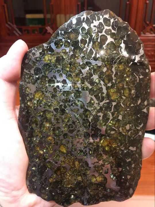 哪里能买到真正的陨石,在哪里能买到好的陨石